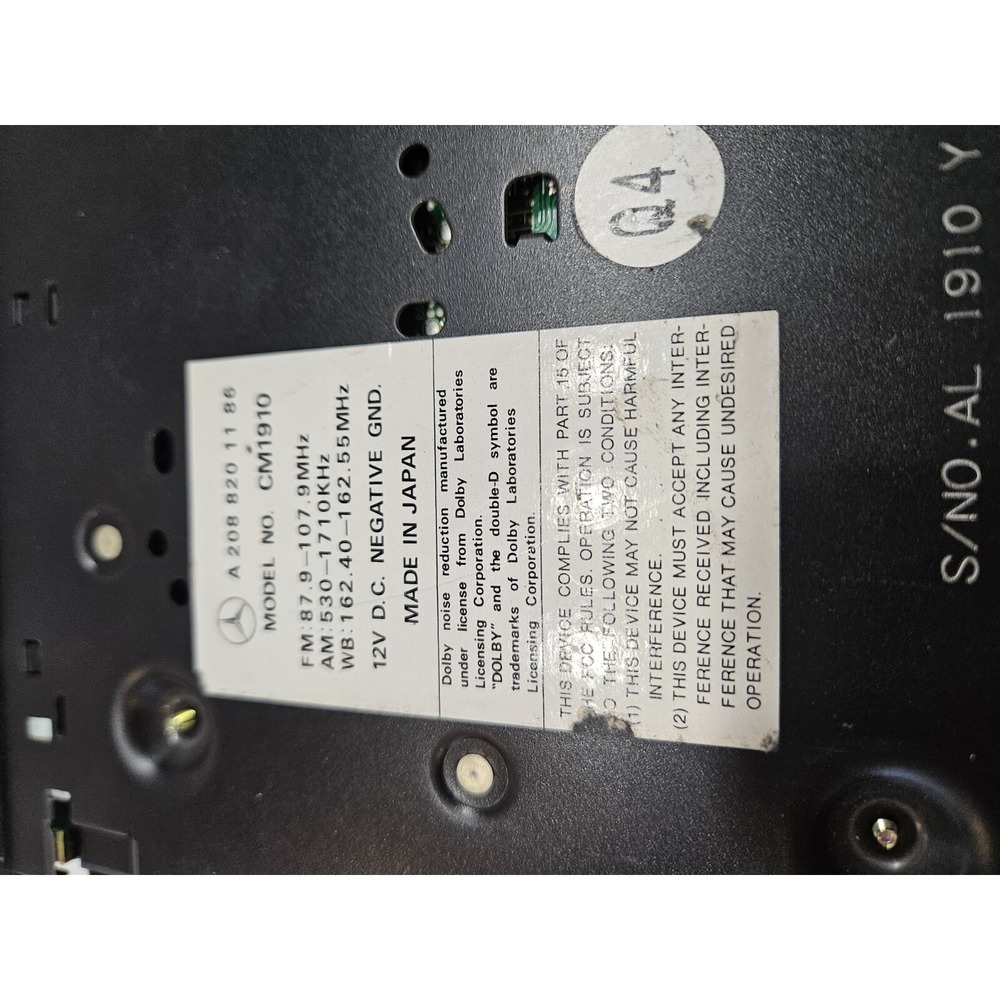 Mercedes CM1910 Radio Cassette Stereo 1999-2003 A2088201186 Not Tested - Picture 8 of 8